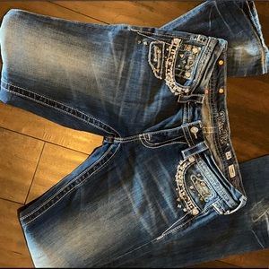 **LIKE NEW** Miss Me Designer Jeans
